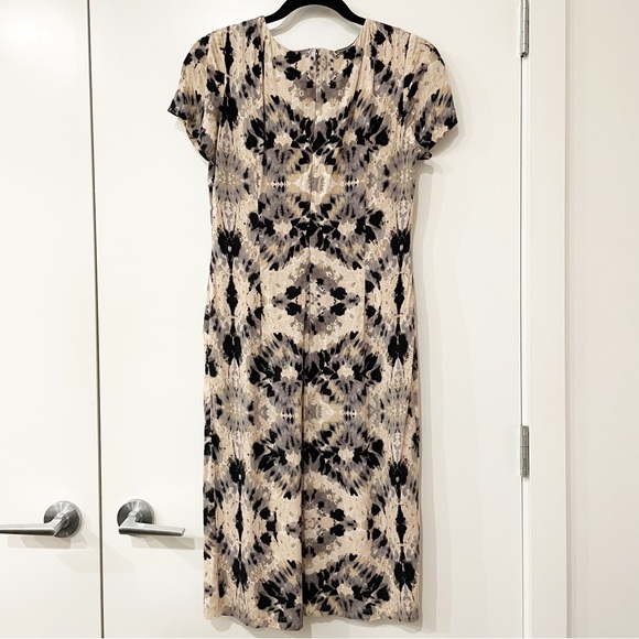 Nine West Dress Black Beige Patterned Sheath Faux Wrap Drop Waist Size 4 - Picture 2 of 14